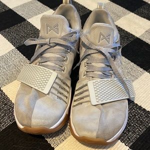 Nike Mens PG 1 Basketball Paul George Grey Gold 2017 Low Top size 11